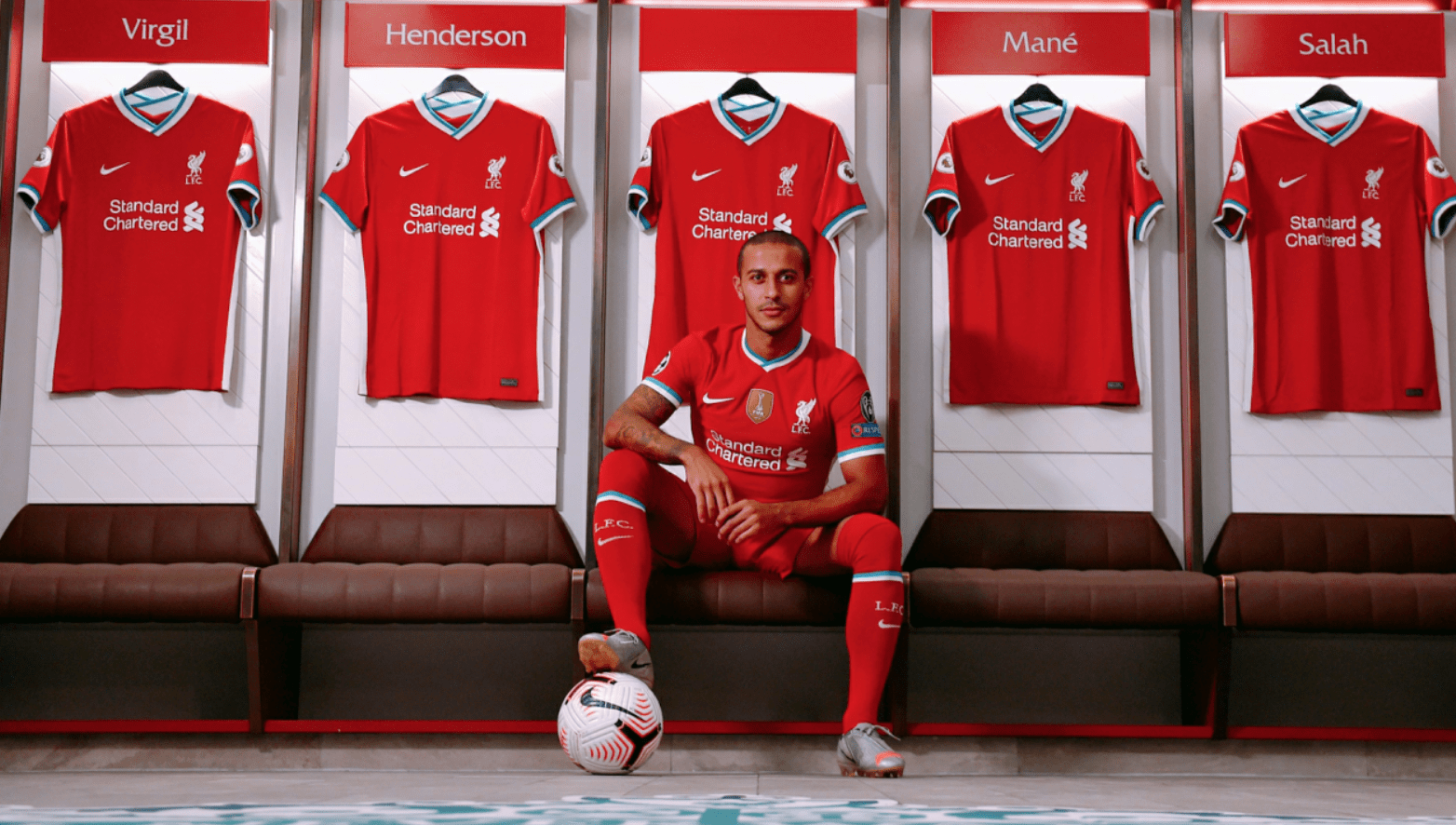 风云突变！芝加哥公牛赛后官宣签约，英超版图或变，话题不断，赛程密集仍需轮换的简单介绍